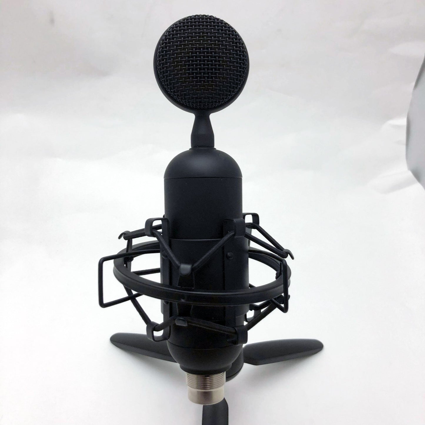 USB Condenser Studio Microphone w/ Desk Stand, USB Cable & Carry Bag